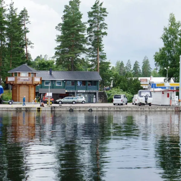 Kolme Ankkuria