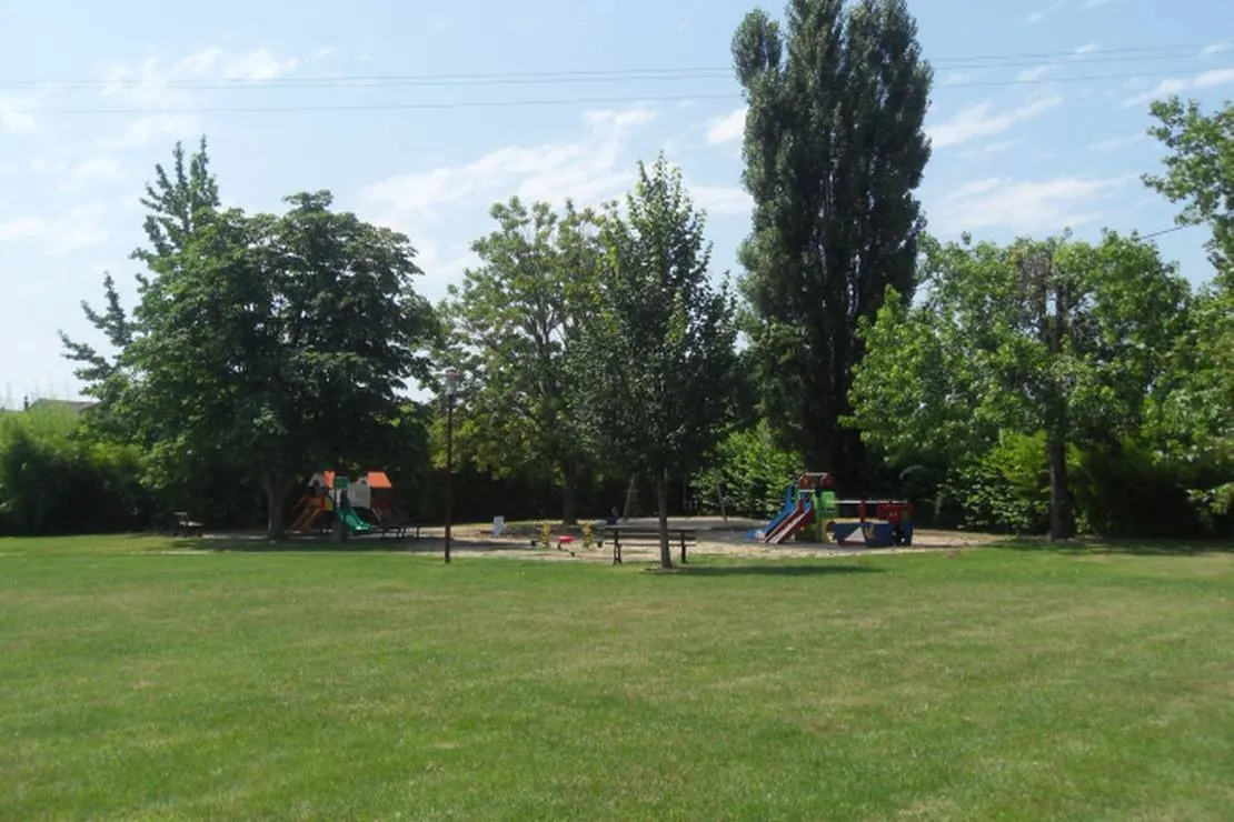 camping-municipal-le-bertranon-lavit-fgkx5