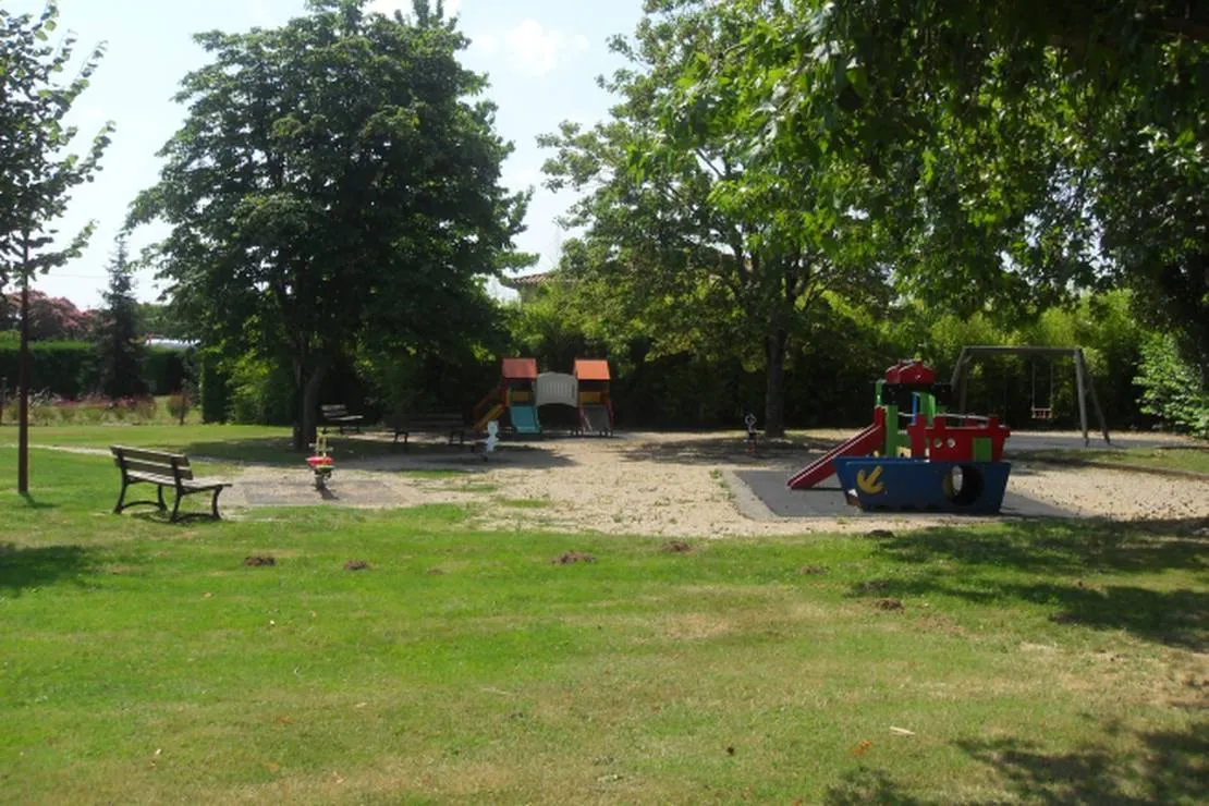 camping-municipal-le-bertranon-lavit-jbwoq