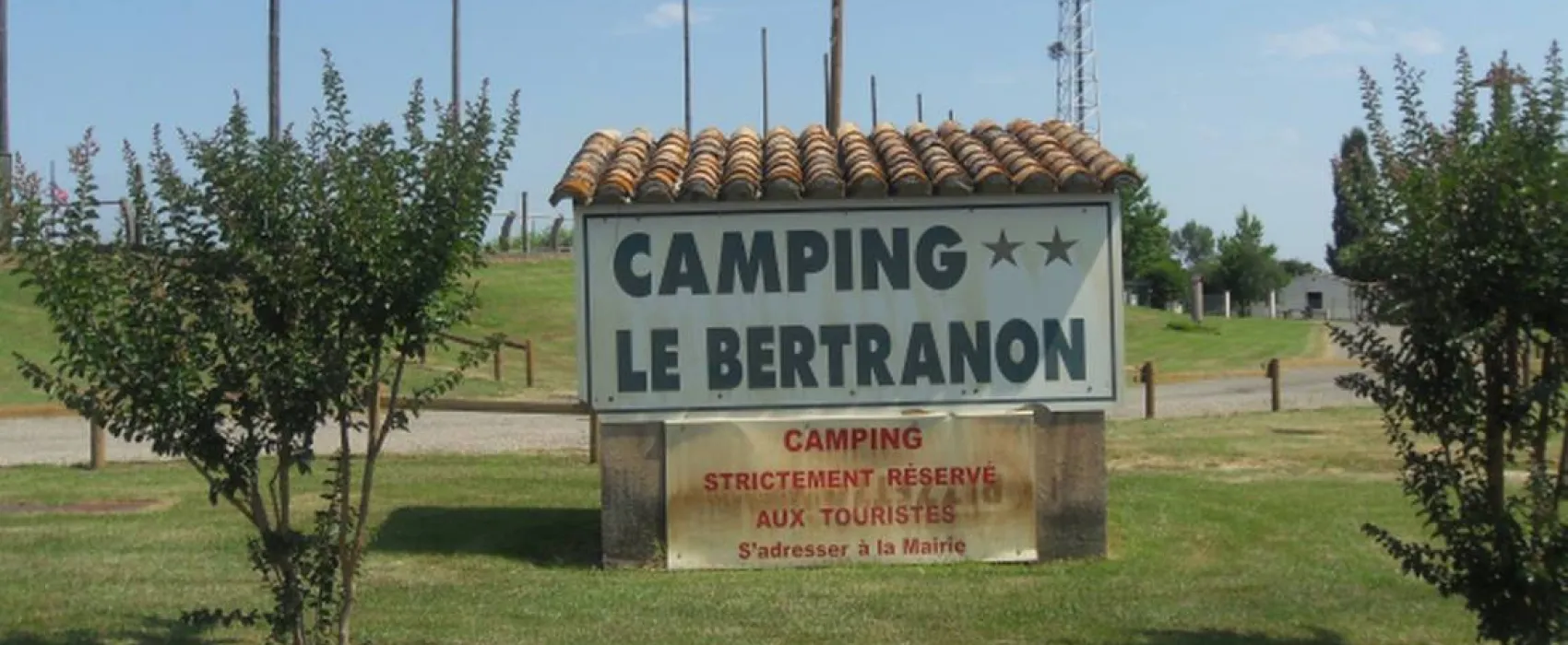 Camping Municipal "Le Bertranon"