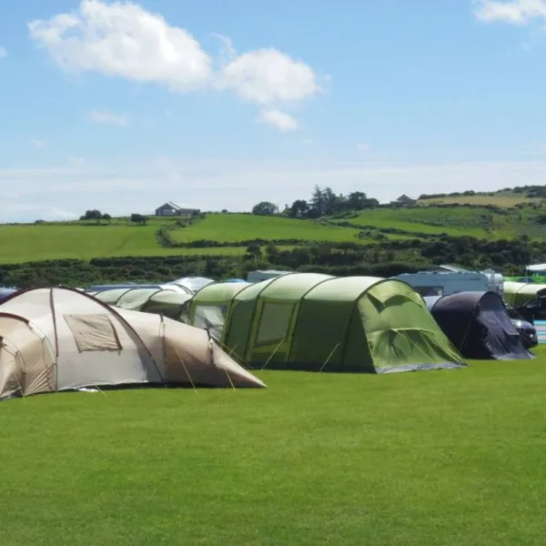 tyn-y-mur-camp-tour-park-abersoch-b4giw