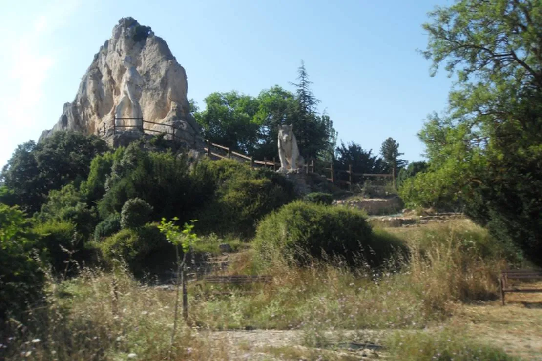 camping-monumento-al-pastor-ameyugo-gzqsk
