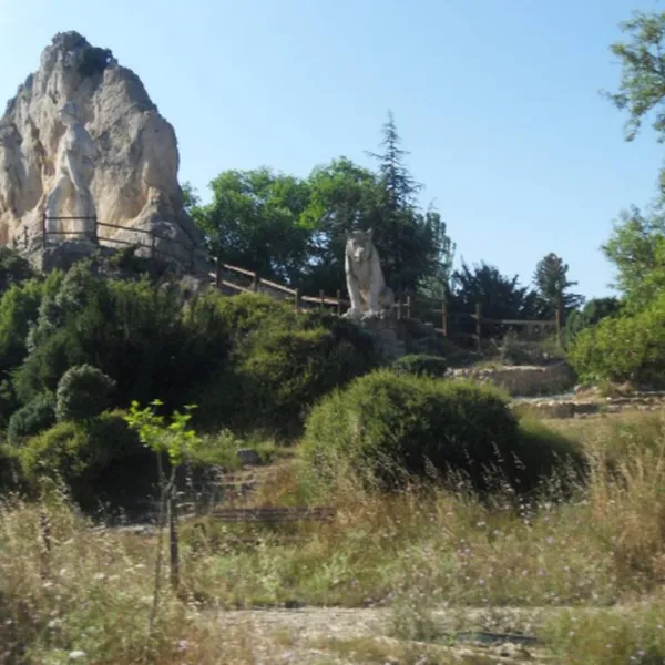 camping-monumento-al-pastor-ameyugo-gzqsk