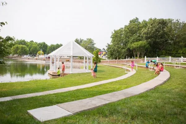 bethpage-camp-resort-urbanna-q4uie