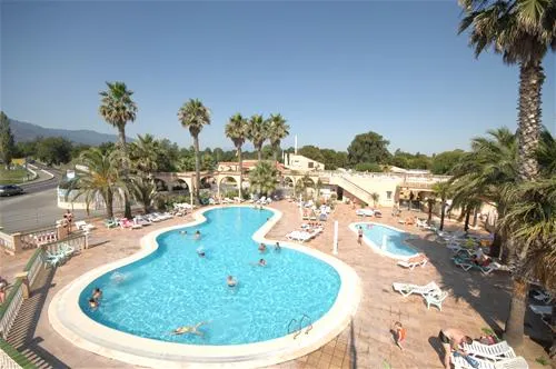 le-neptune-argeles-sur-mer-v0bno