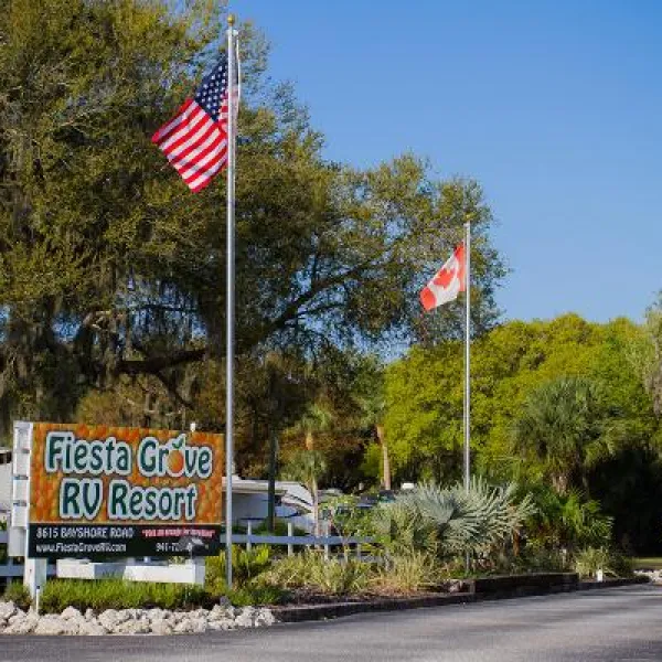 fiesta-grove-rv-resort-palmetto-qbyjg