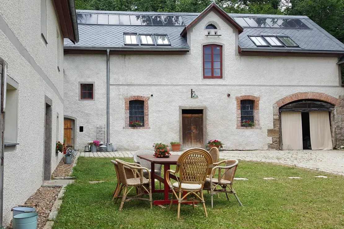 dom-sokolik-janowice-wielkie-gzuzx