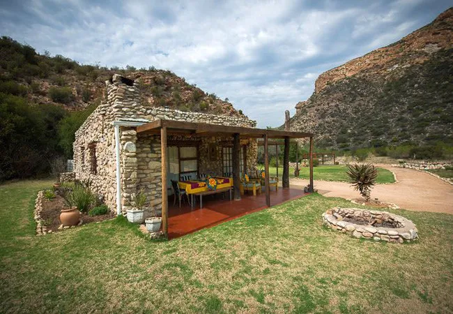 duiwekloof-lodge-verlaaten-revier-studtis-z12ou
