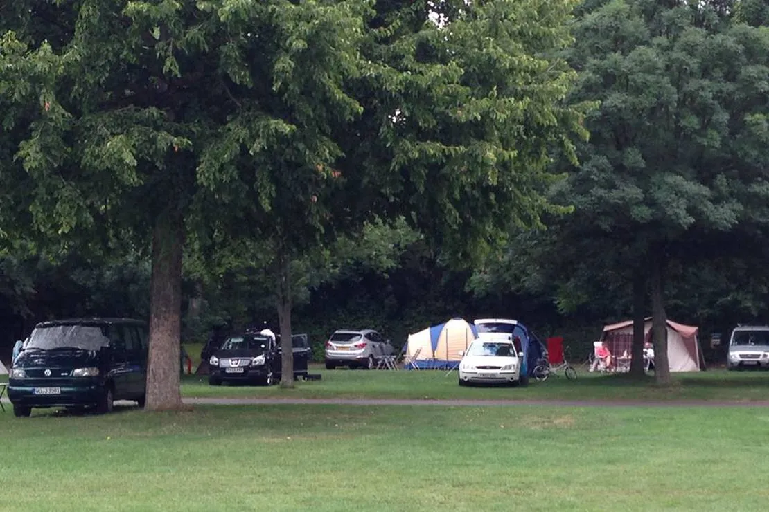 camping-stadt-koln-koln-poll-5lp0z