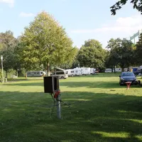 camping-stadt-koln-koln-poll-9ya1q