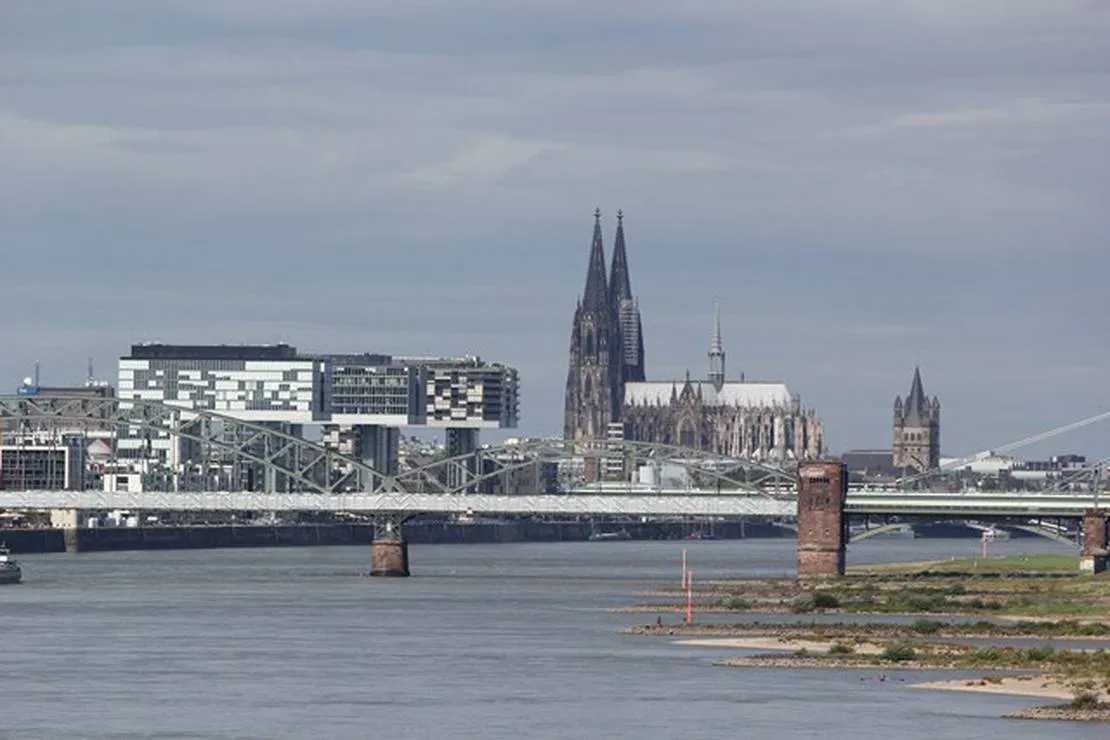 camping-stadt-koln-koln-poll-cr9tr
