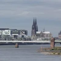 camping-stadt-koln-koln-poll-cr9tr