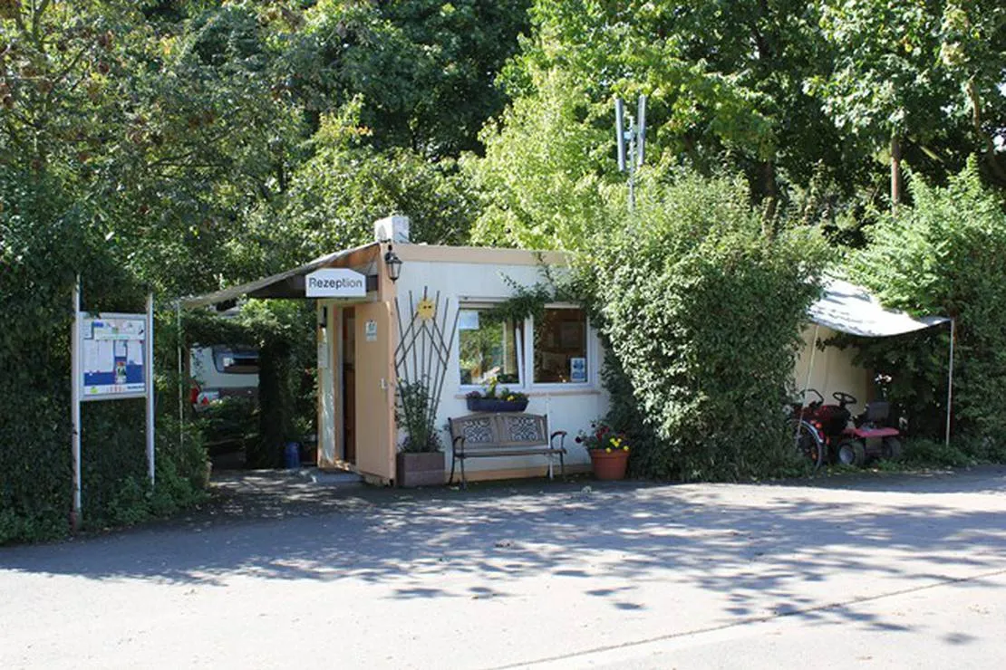 camping-stadt-koln-koln-poll-kmu2b