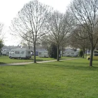 camping-stadt-koln-koln-poll-mmdkx