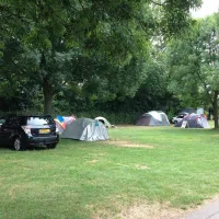 camping-stadt-koln-koln-poll-ypetq