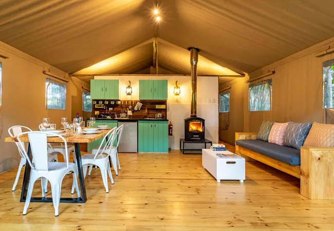 africamps-at-de-pakhuys-clanwilliam-f8dqc