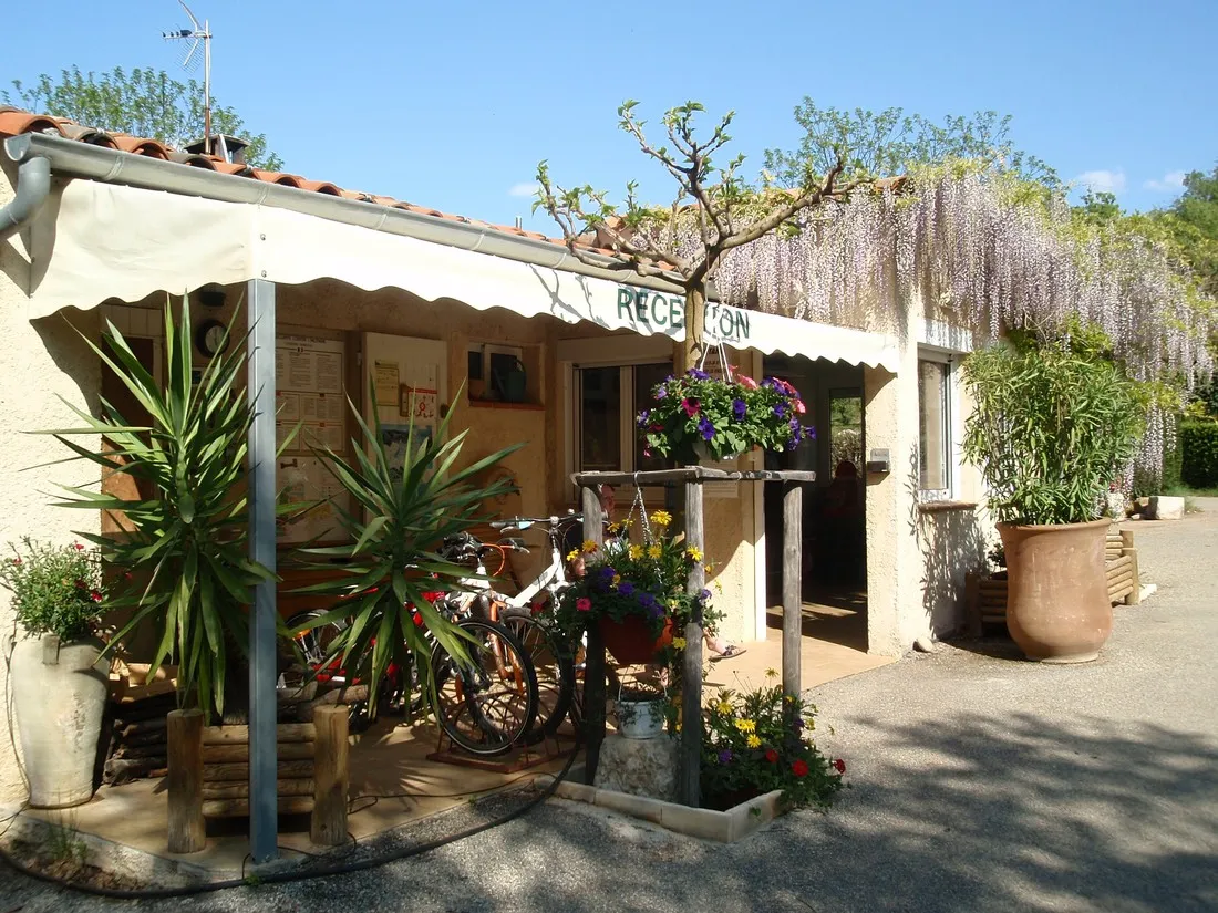la-source-les-salles-sur-verdon-ftyos