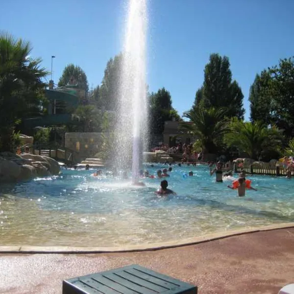 club-vereblue-st-georges-doleron-ile-doleron-ogkgh