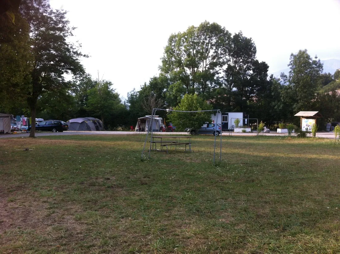 municipal-les-ecureuils-recoubeau-jansac-jy5vf