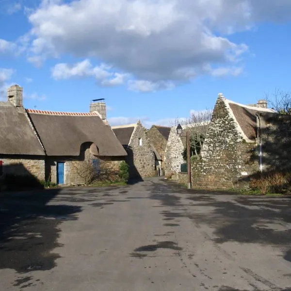 camping-ferme-de-trocherou-riec-sur-belon-fhiod