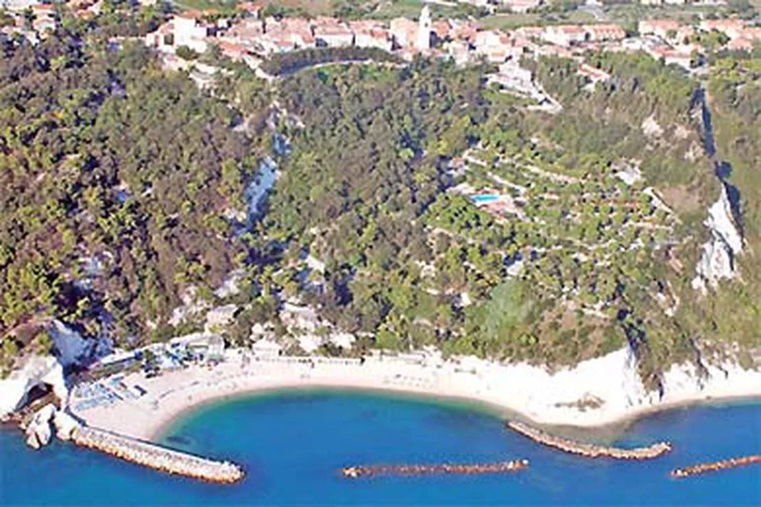 camping-village-internazionale-sirolo-ctgyu