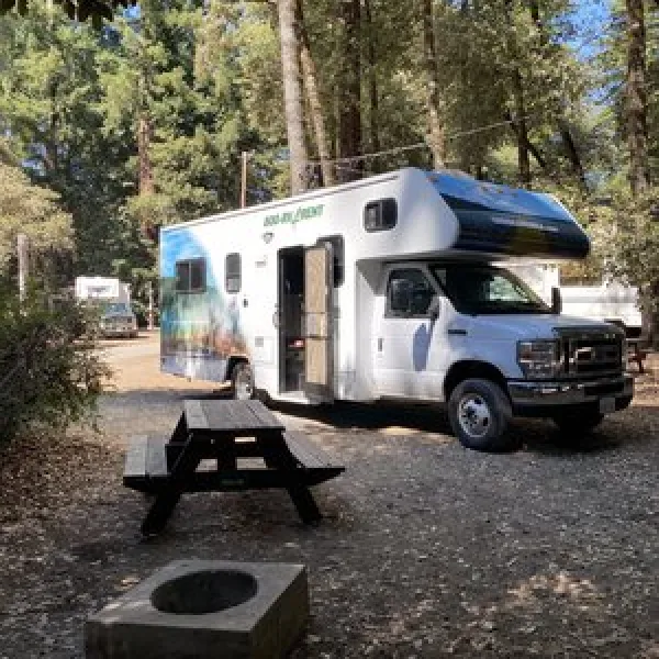 redwoods-river-resort-campground-leggett-8z2zs
