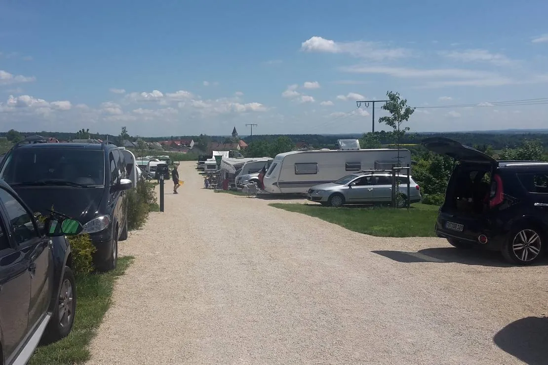campinggarten-leibertingen-leibertingen-thalheim-pt8vs