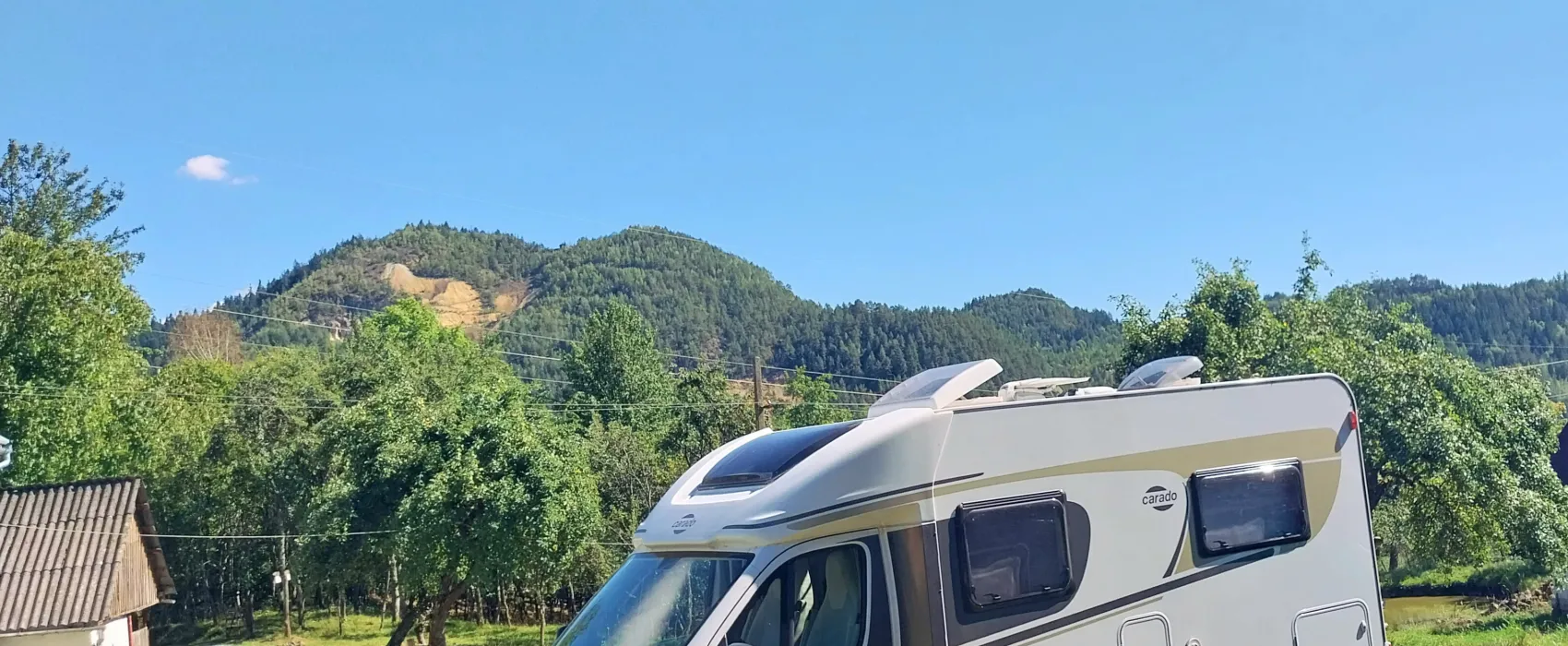 Camping Tradițional la Georgiana în Țarina