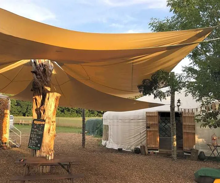 silver-airstream-glamping-chichester-gmcvn
