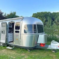 silver-airstream-glamping-chichester-qwg8j