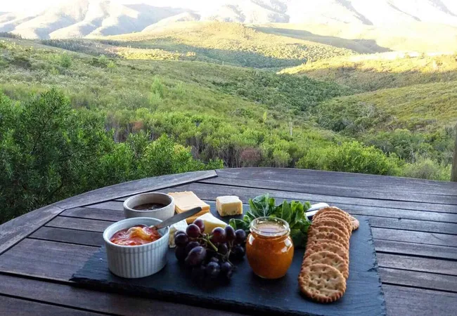 sand-river-getaway-elands-river-valley-baviaanskloof-rkg7u
