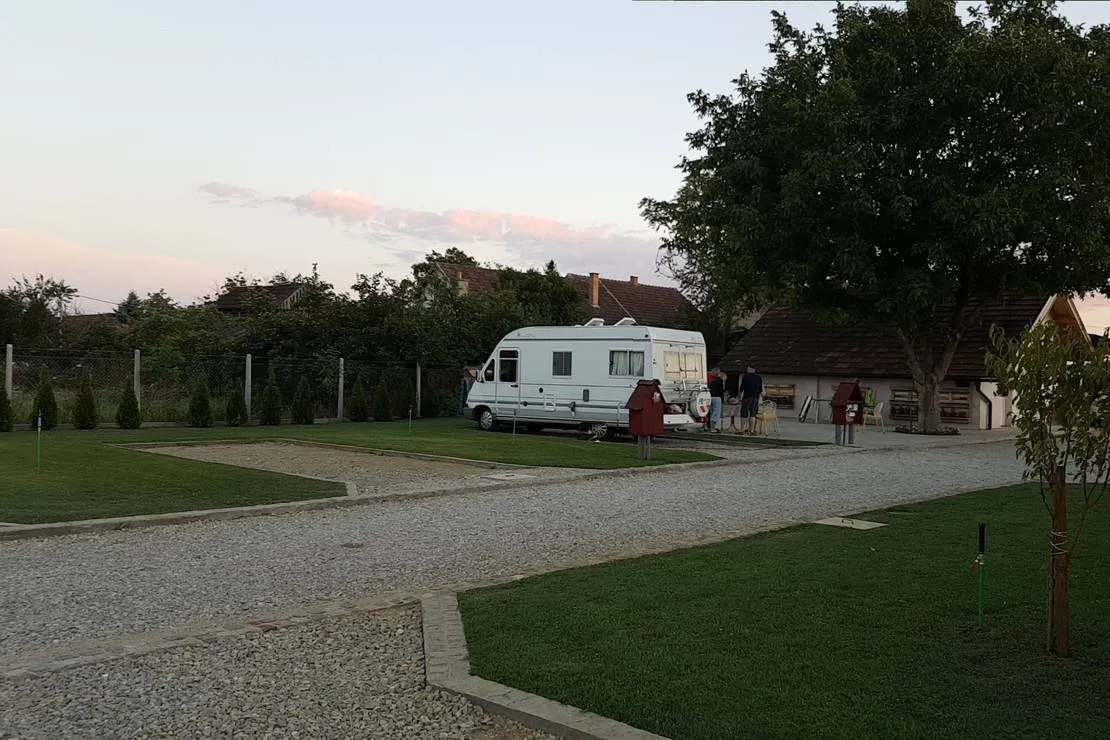 camping-campuccino-4xetn