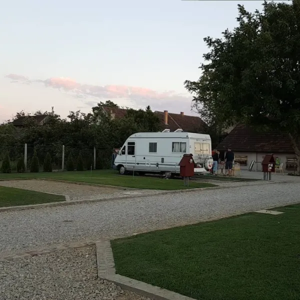 camping-campuccino-4xetn