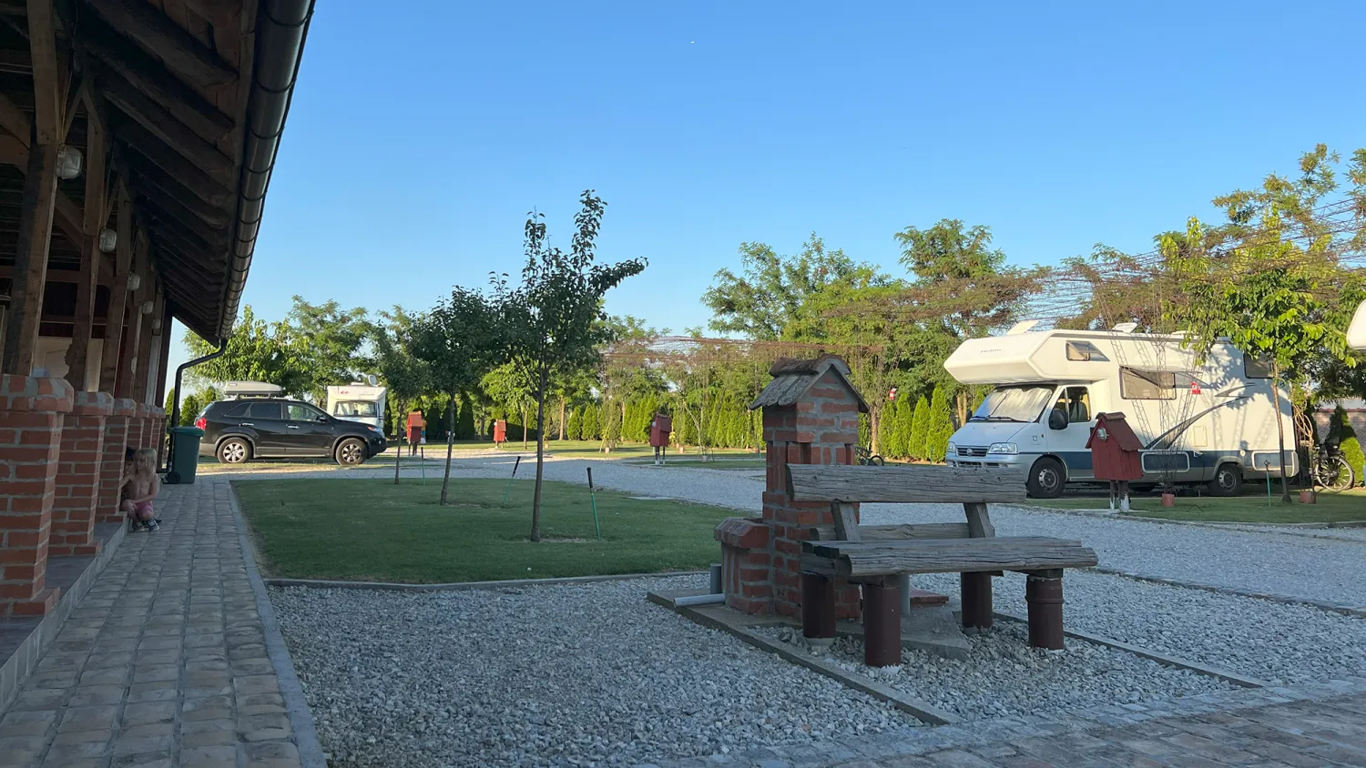 camping-campuccino-f7ri8