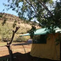 kloofeind-caravan-lodge-backpackers-ok7qc