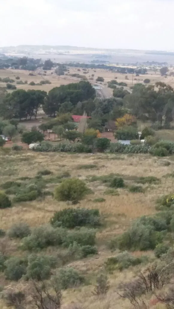 kloofeind-caravan-lodge-backpackers-r48sn