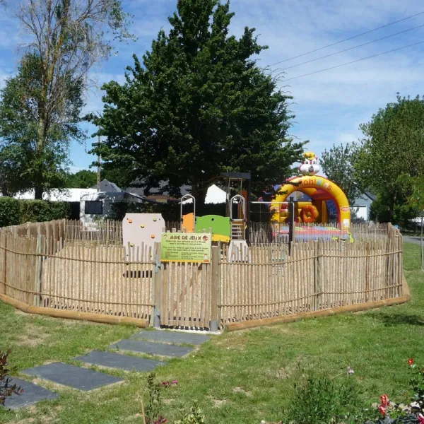 yelloh-village-les-voiles-danjou-val-de-loire-les-rosiers-sur-loire-maine-et-loire-eymnm