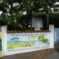 au-petit-port-de-l-houmeau-lhoumeau-charente-maritime-ap5oj