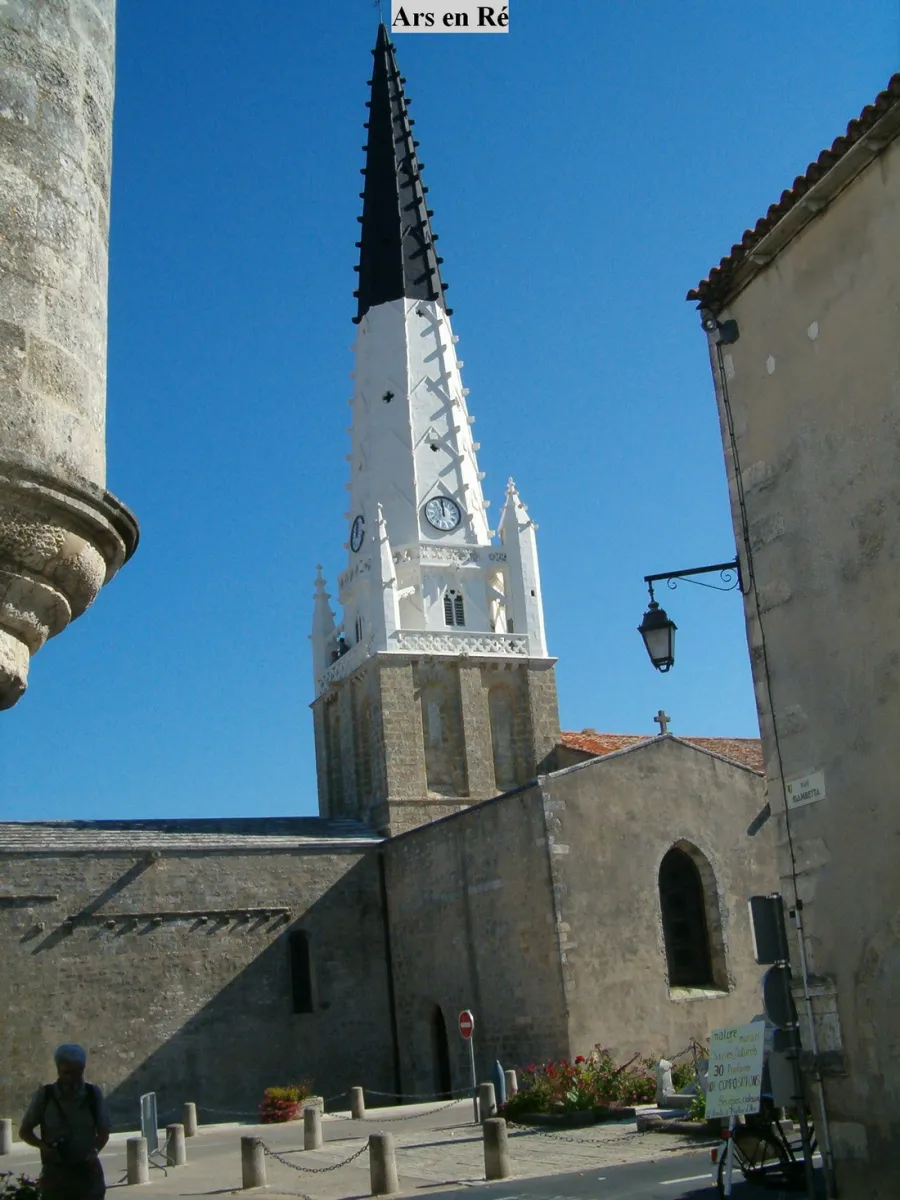au-petit-port-de-l-houmeau-lhoumeau-charente-maritime-svso9
