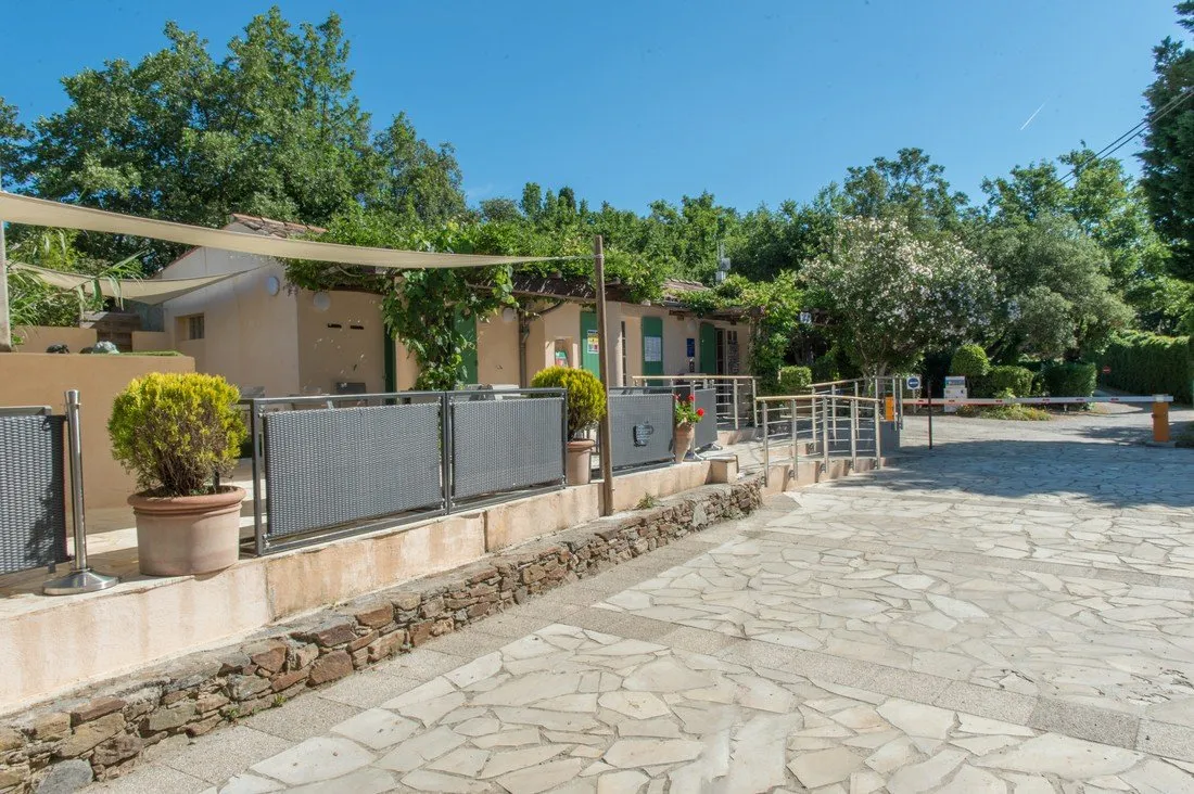camping-la-rouillere-ramatuelle-u9e0v