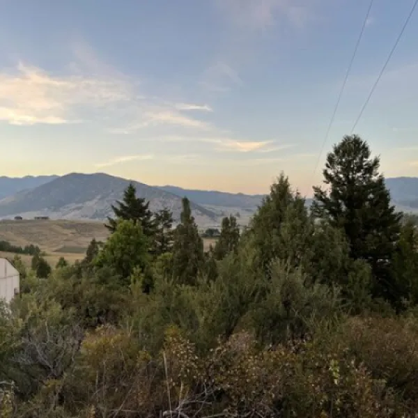 hilltop-camp-spot-lava-hot-springs-c1ozc