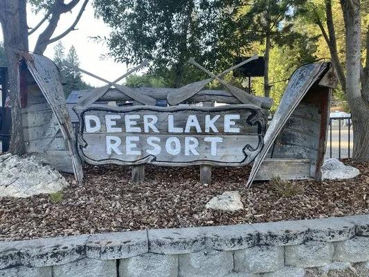 deer-lake-resort-loon-lake-cijko