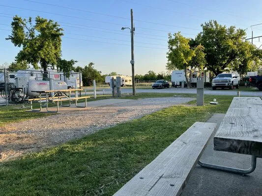 council-road-rv-park-oklahoma-city-epuj3