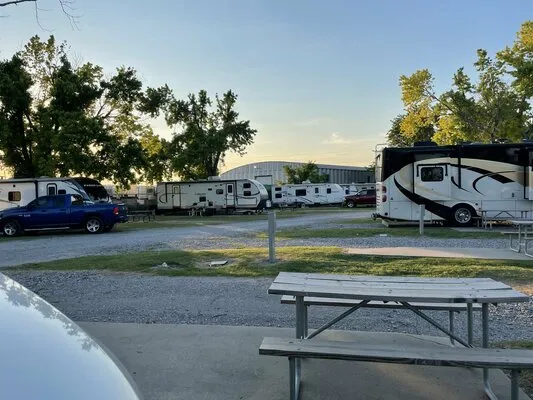 council-road-rv-park-oklahoma-city-hzwr5