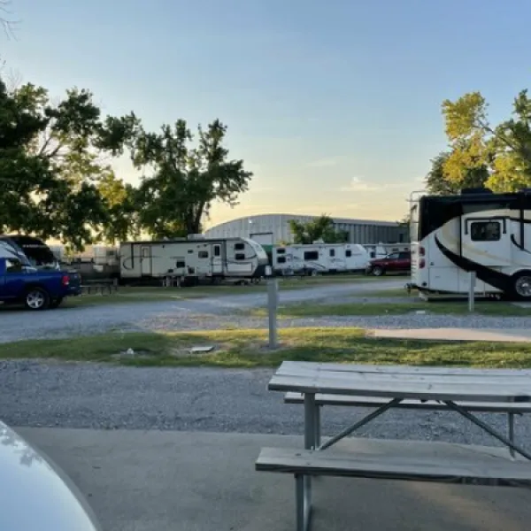 council-road-rv-park-oklahoma-city-hzwr5