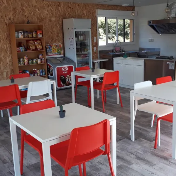camping-du-colombier-loubeyrat-3gxpt