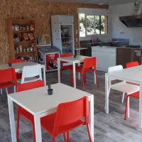 camping-du-colombier-loubeyrat-3gxpt