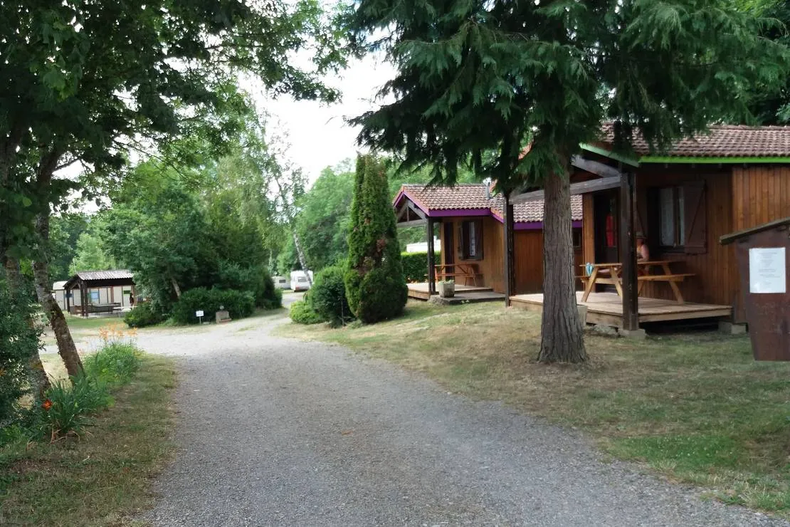camping-du-colombier-loubeyrat-buptt