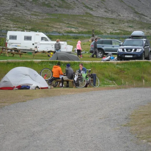 tjaldsvaedid-hotel-flokalundi-patreksfjordur-5xlpi