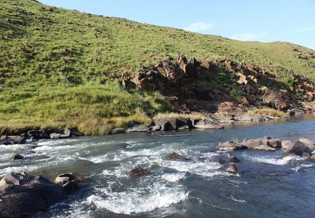 nguni-moon-tepee-camp-underberg-kbtul